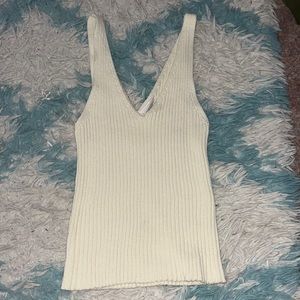 zumiez tank top!!